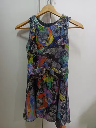 Vestido para menina Lilica Ripilica com idade entre 13 e 14 anos