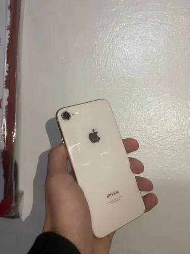 iPhone 8 rose 64gb