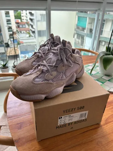 Adidas - Yeezy 500