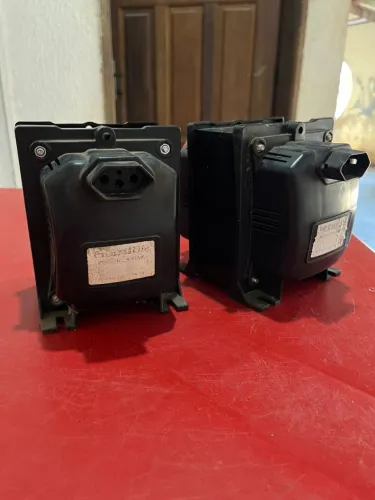 Vende se transformador de energia 
