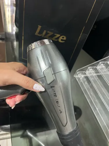 Vendo secador Lizze extreme em perfeita condições