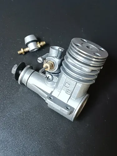Motor aeromodelo CB25 nitro glow