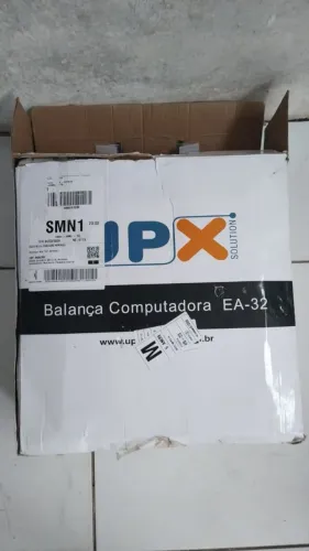 Balança de ração com selo do Inmetro