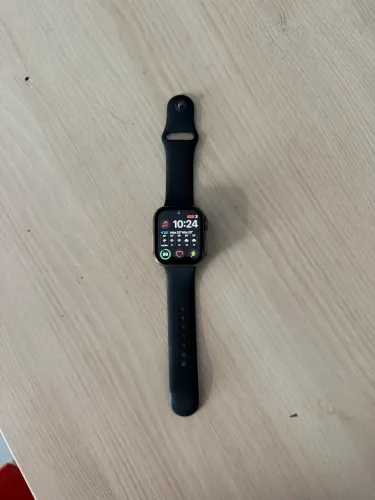 Apple Watch 7 top