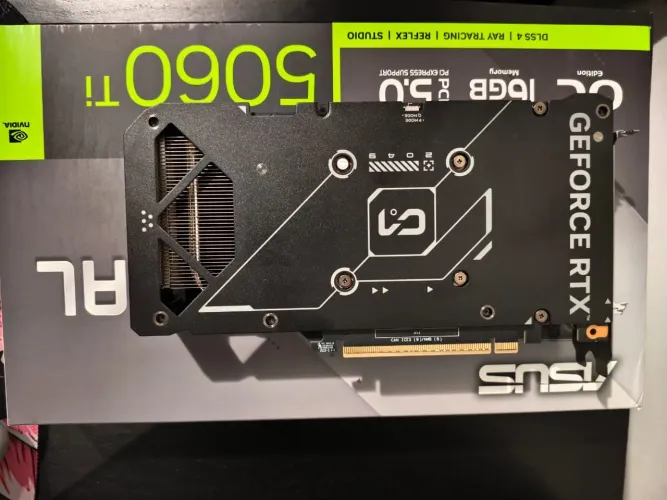 Placa de Vídeo ASUS RTX 5060 TI 16Gb