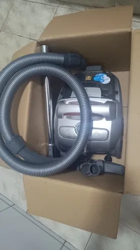 Aspirador de pó modelo treno Midea. Funcionando, estado ok!