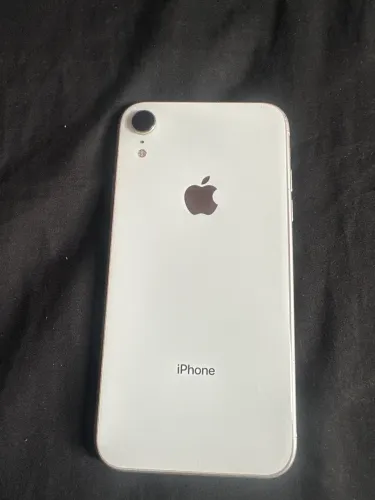 VENDO XR NO PRECINHO SEMI NOVO, BRANCO 64GB, mais informações entre em contato