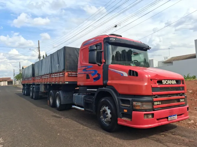 Scania T124 360 bitrem guerra