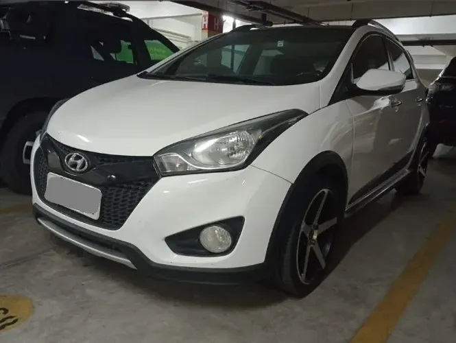 Hyundai HB20X Premium 1.6 Flex 16V Aut. 2014