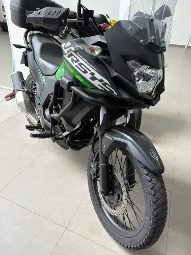 KAWASAKI VERSYS 300 22-23