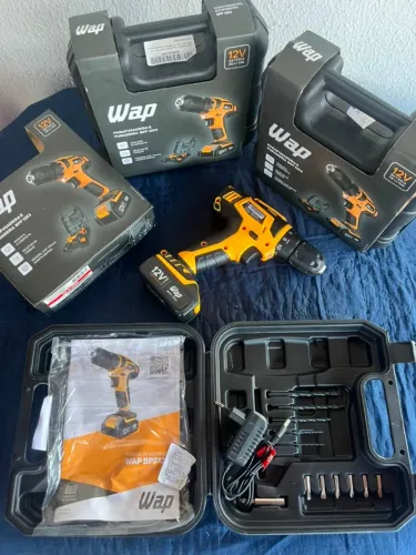 Parafusadeira e Furadeira Wap BPF 12K3 12V - Nova