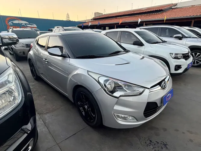 Hyundai Veloster 1.6 16V 140cv Aut. 2012