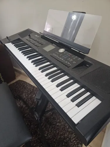 Teclado Roland BK5
