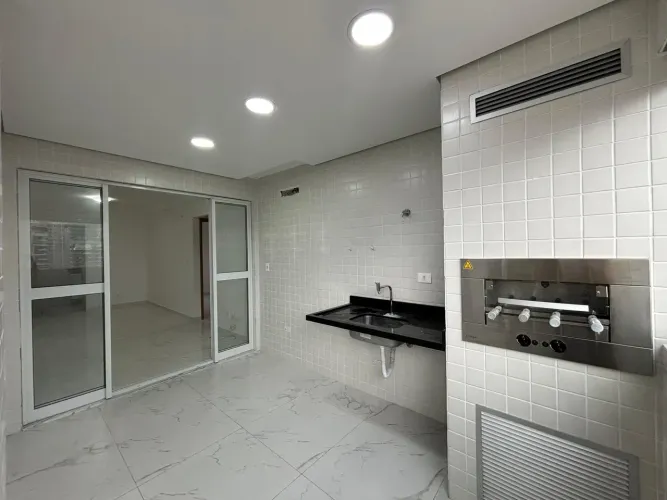 Apartamento para locação no bairro do Boqueirão em Santos - SP .
