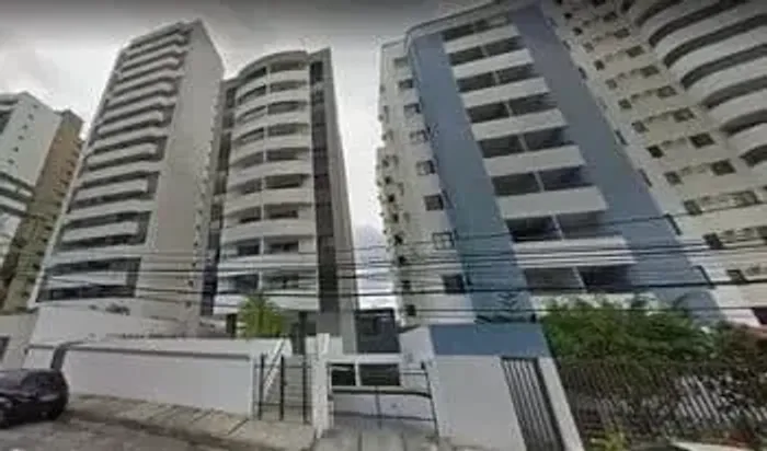 Imóvel para venda possui 64 metros quadrados com 2 quartos em Imbuí - Salvador - BA