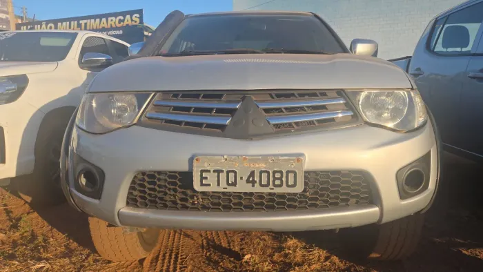 Mitsubishi L200 Triton GLS 3.2 CD TB Int.diesel MEC 2012