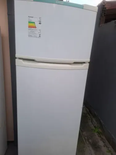 Geladeira Consul Cycle Defrost Duplex 334 Litros Branca com Freezer - CRD37EB