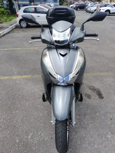 HONDA SH300i