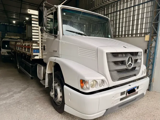Mercedes 1319 Atron, muito novo!!!!