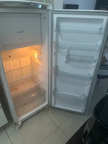 Geladeira consul