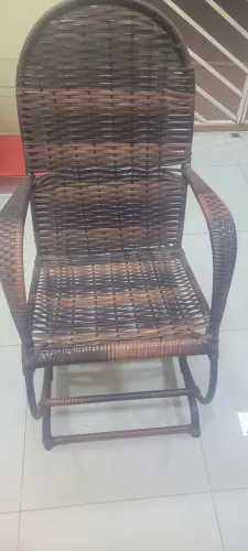 Vendo uma cadeira de balanço