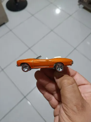 Hot Wheels '70 Chevelle SS Convertible Redline de 2006