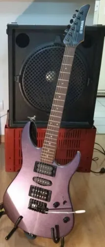 Guitarra Yamaha RGX 121