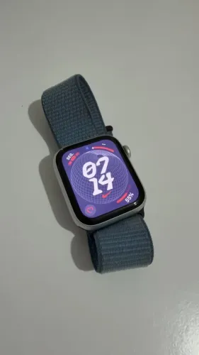 Apple Watch SE 2 44mm