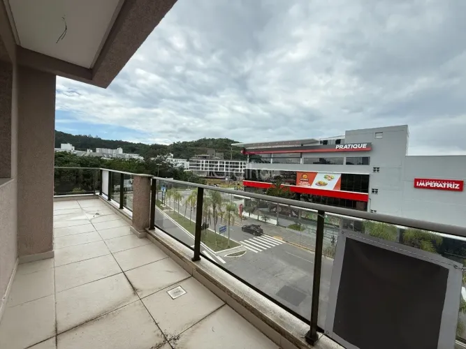 Cobertura para Venda em Florianópolis, Jurerê, 4 dormitórios, 4 suítes, 5 banheiros, 2 vag