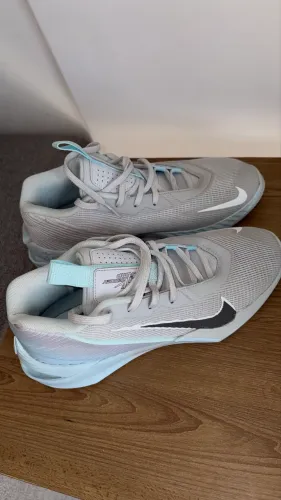 Tênis Nike Air Zoom g.t 38