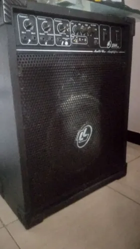 Caixa Amplificada