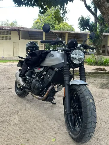 Royal Enfield Guerrilla 450 Top 2026
