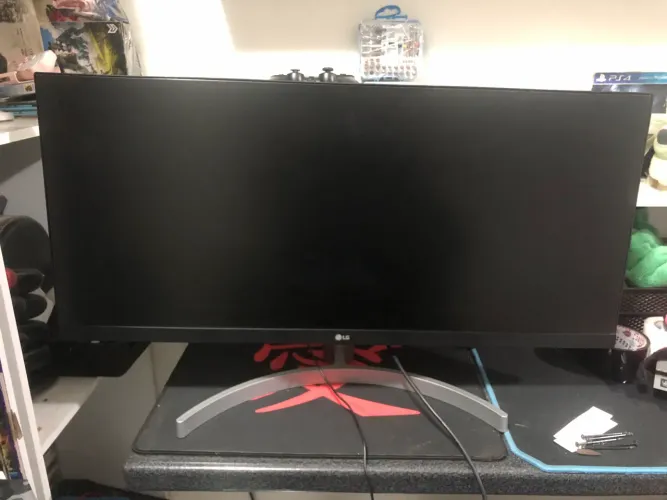 Monitor LG Ultra Wide 29?