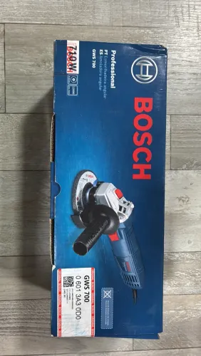 Esmerilhadeira bosch 710 W nova
