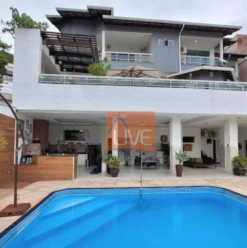 LIVE VENDE: Casa de condomínio à venda com 530m², 5 quartos e 5 vagas