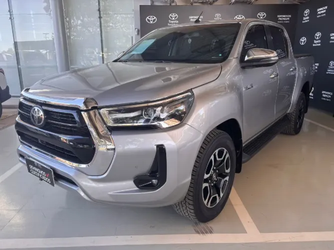 Toyota Hilux CD SRX 4X4 2.8 TDI 16V Diesel Aut. 2024