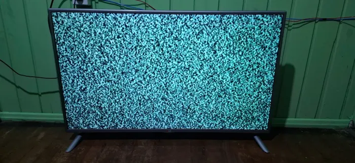Tv lg 43 pol