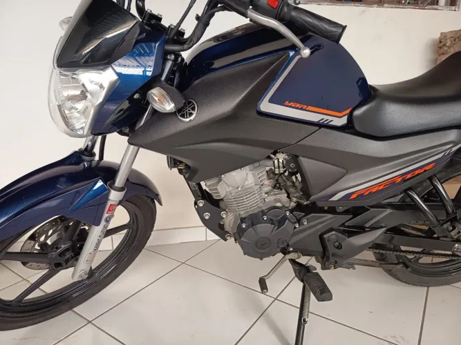 Vendo moto Yamaha factor 