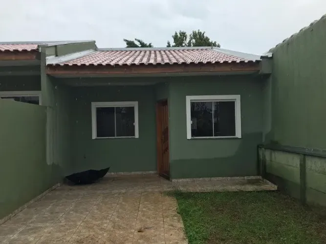 Excelente residência c/ amplo terreno e ótimo acabamento no Jd Tropeiro !!
