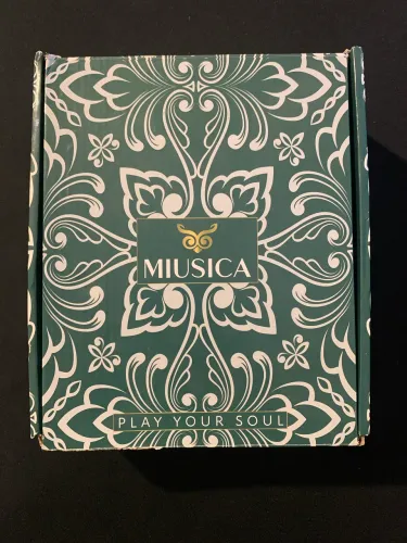 Kalimba MIUSICA 17 Chaves + Case + Acessórios