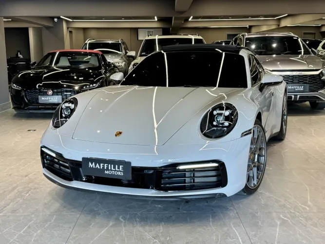 Porsche 911 Carrera 3.0 24V H6 PDK 2022