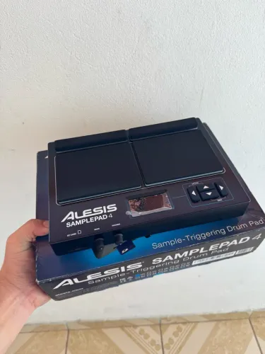 Alesis sample pad 4