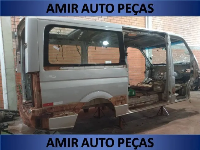 Lateral Lado Direito Sprinter 415 Teto Baixo Passageiro