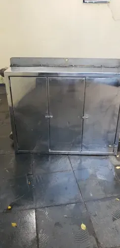 Elevador de carga em inox 