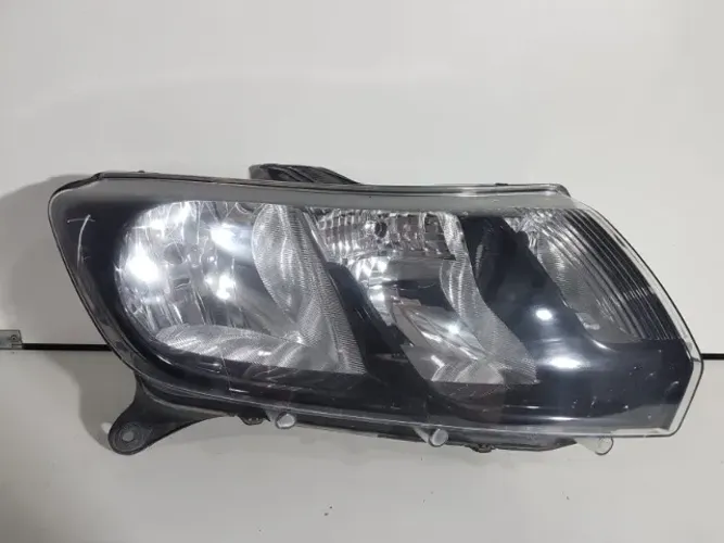 Farol Direito Logan/ Sandero Friso Preto 2014 2015 2016 2017 2018 2019 Original BG1718