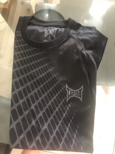 Camisa tapout preta L ou xl