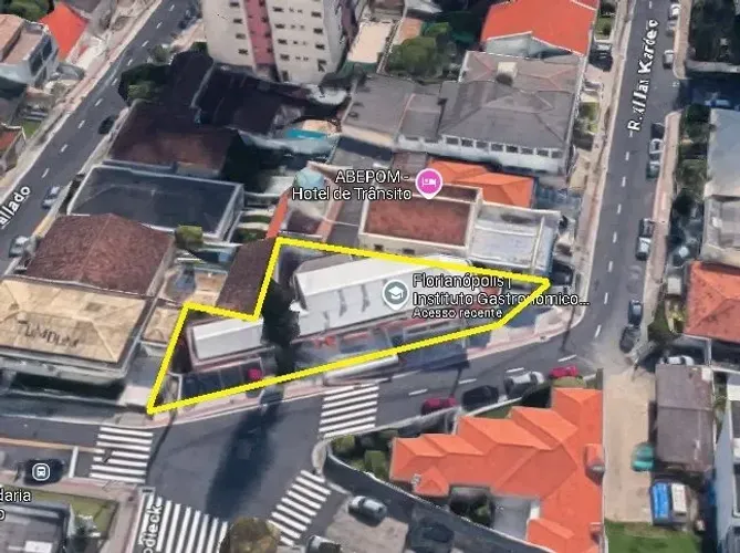 À venda | Terreno comercial com 444 m² - Agronômica, em Florianópolis.