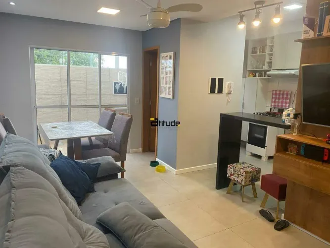 CASA A VENDA EM SANTANA DE PARNAIBA - CONDOMINIO BELA VISTA