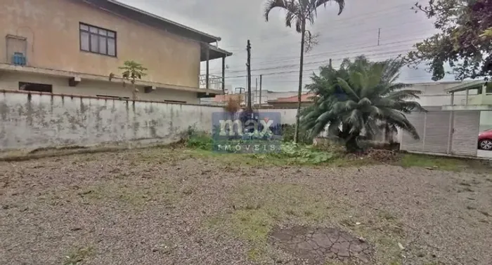 Terreno com 321 m², Centro, Navegantes