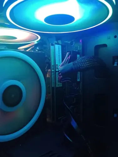 MEMÓRIA RAM DDR4 16GB DE RAM